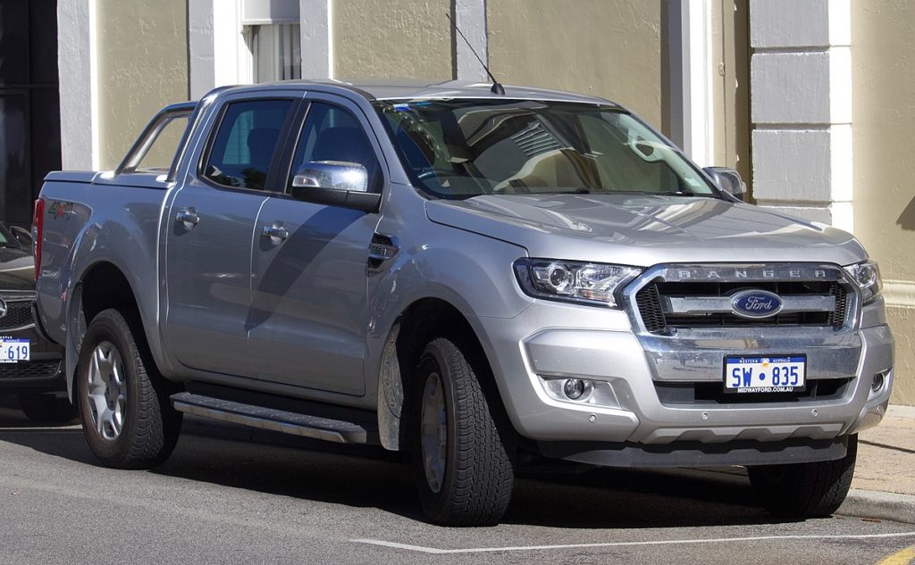 2015-2018 Ford Ranger (PX) XLT 4WD 4-door utility (2018-07-19) 01