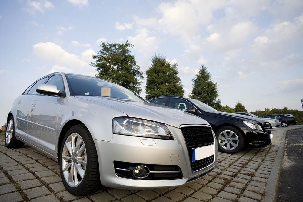 car dealer