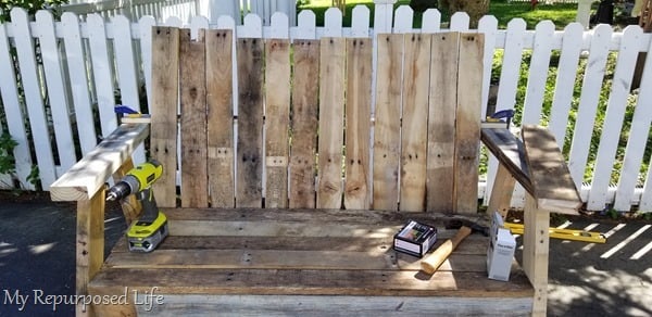 Comfy Garden Seat by My Repurposed Life