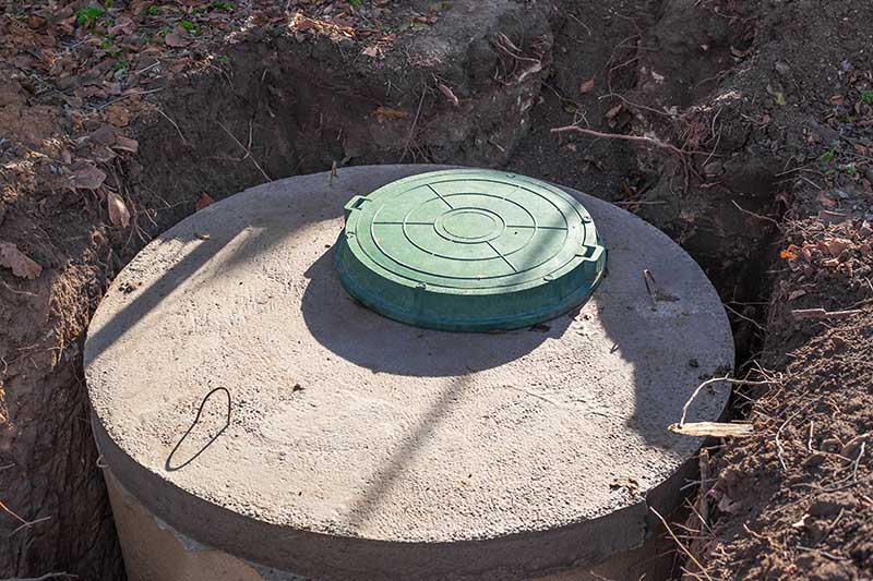 concrete septic tank