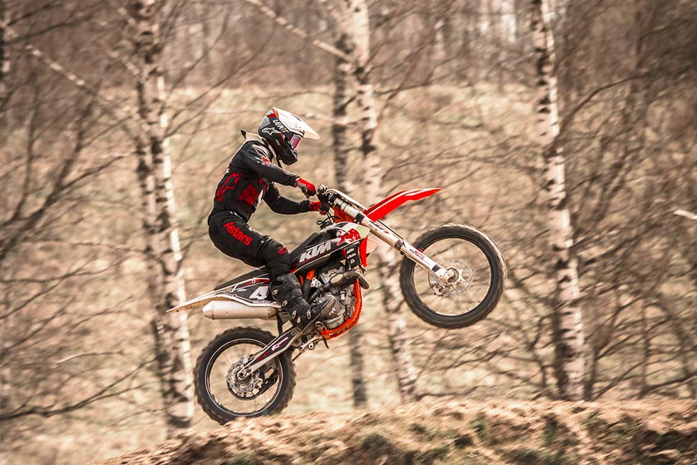 Dirtbike_Alvis Taurens_Unsplash