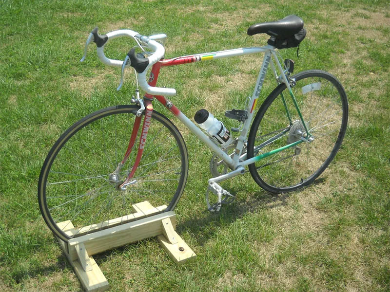 DIY Bike Stand from Instructables
