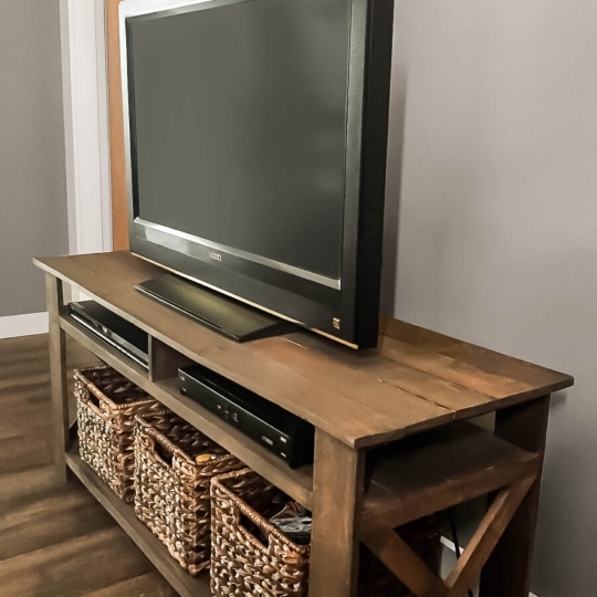 diy pallet tv stand plans