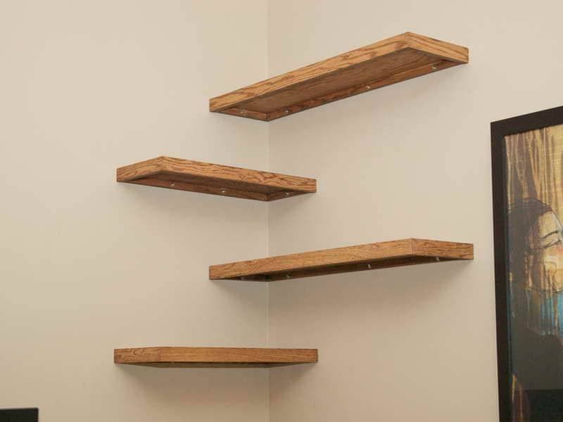 DIY floating shelves