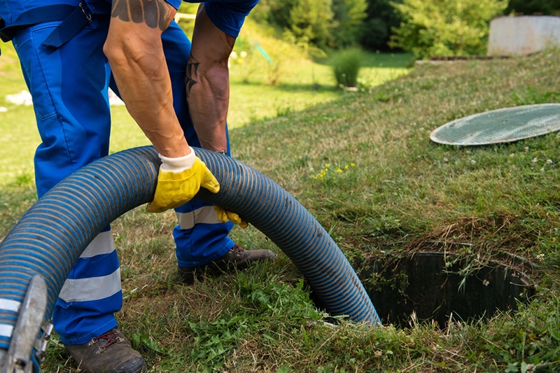 emptying household septic tank