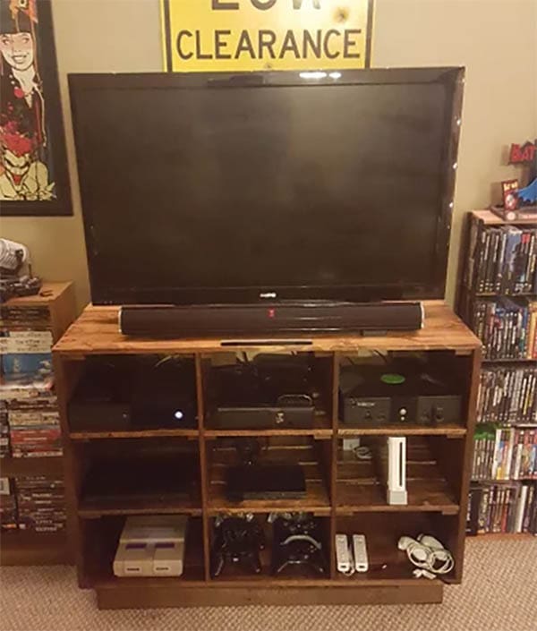 Entertainment Table from Instructables
