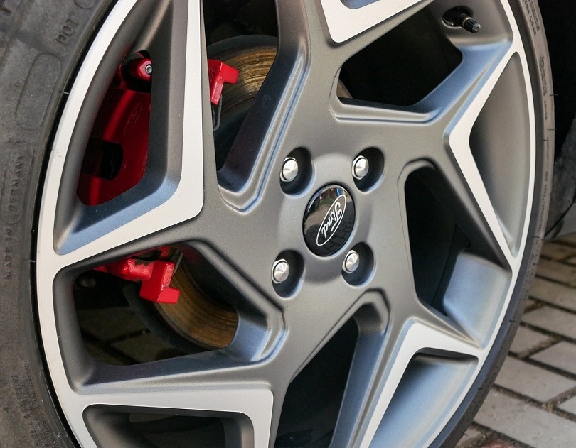 Ford rim