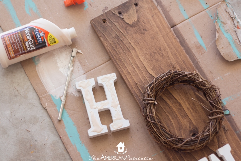 Howdy Front Porch Pallet Sign