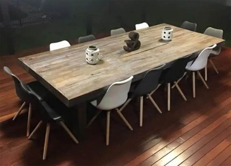 Kitchen Table from Easy Pallet Ideas