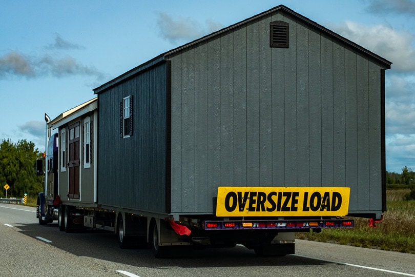 Moving a Shed House