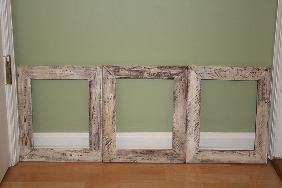 Pallet picture frames