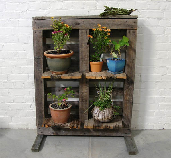 Plant Stand from Pallet Wood Projects