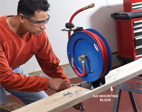 Retractable air hose reel