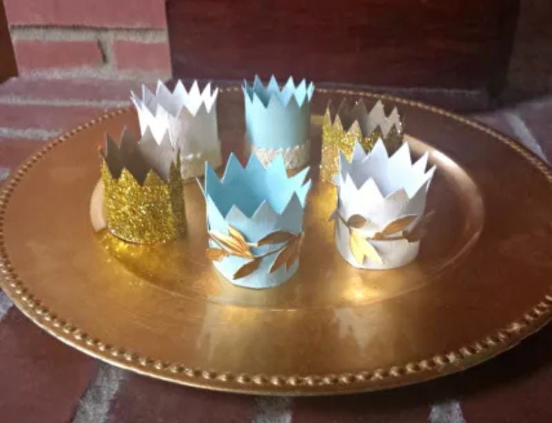 Toilet Paper Roll Crowns
