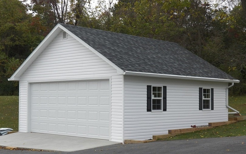 Truss garage