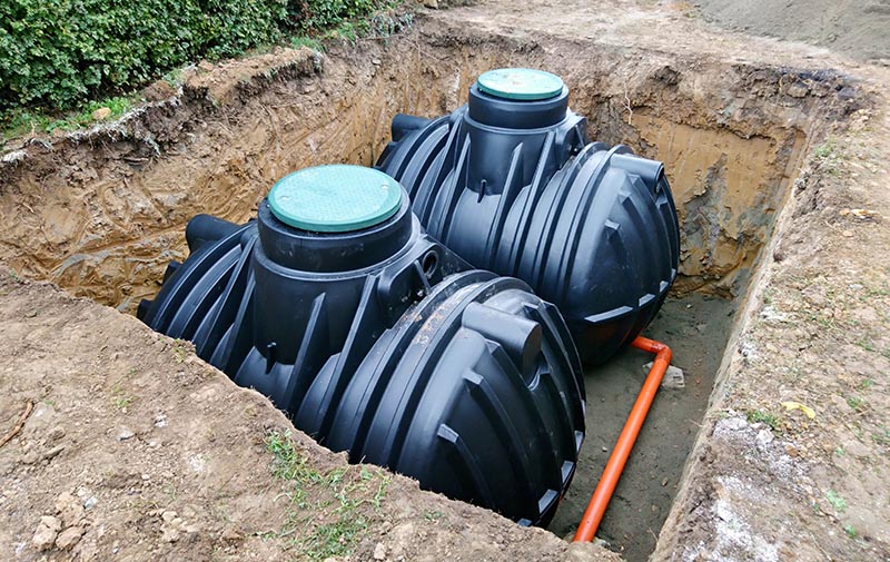 underground water septic tanks