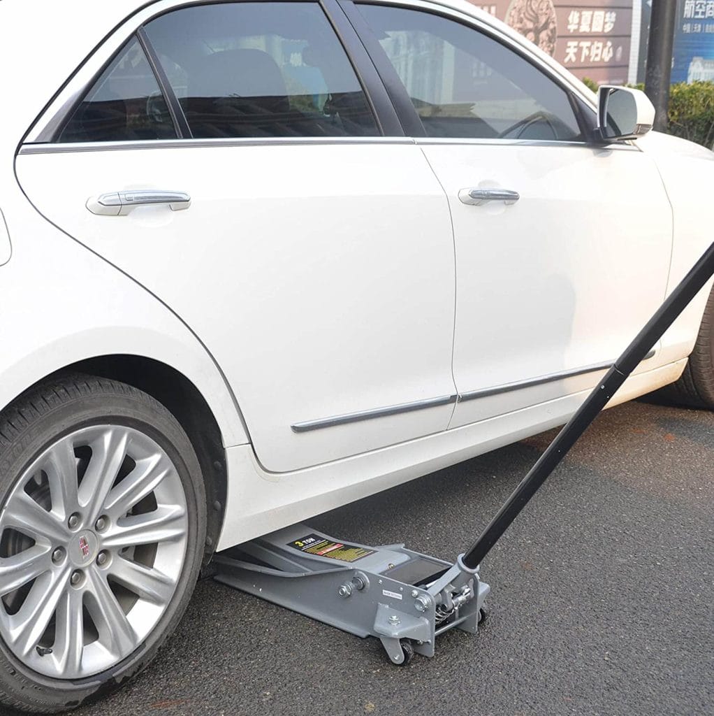 using SUNCOO 3 Ton Floor Jack