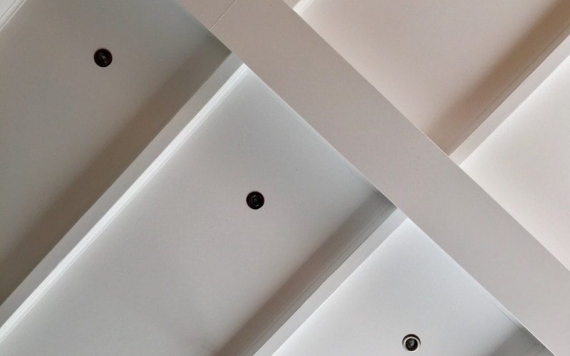 white ceiling