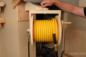 Air hose reel from plywood