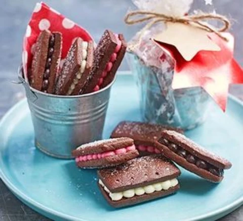 DIY Bourbon Biscuits