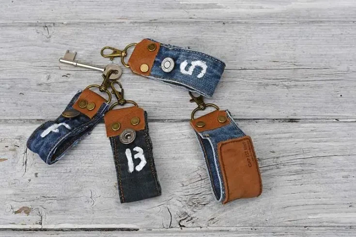DIY Fabric Key Fobs