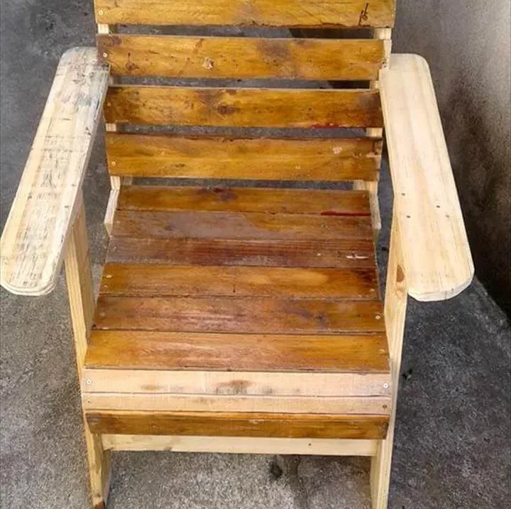 Upcycled Pallet Chair